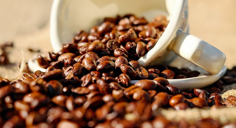 رسائل عنصرية على موقع "أمازون" تثير غضب البريطانيين
